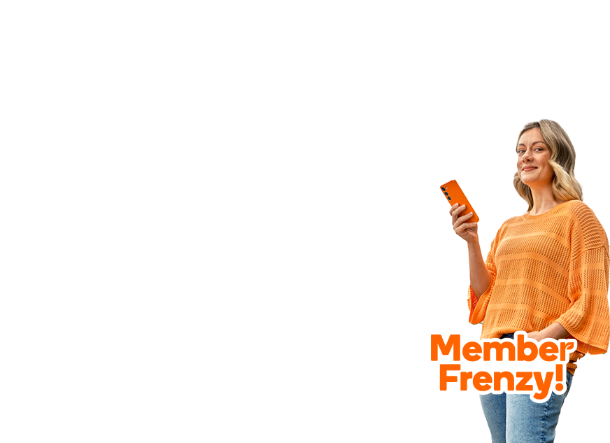 Lady smiling with an Everyday Mobile plan